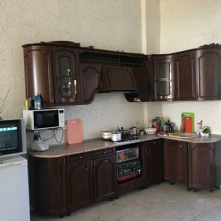 Готель Ainar Гагра Екстер'єр фото